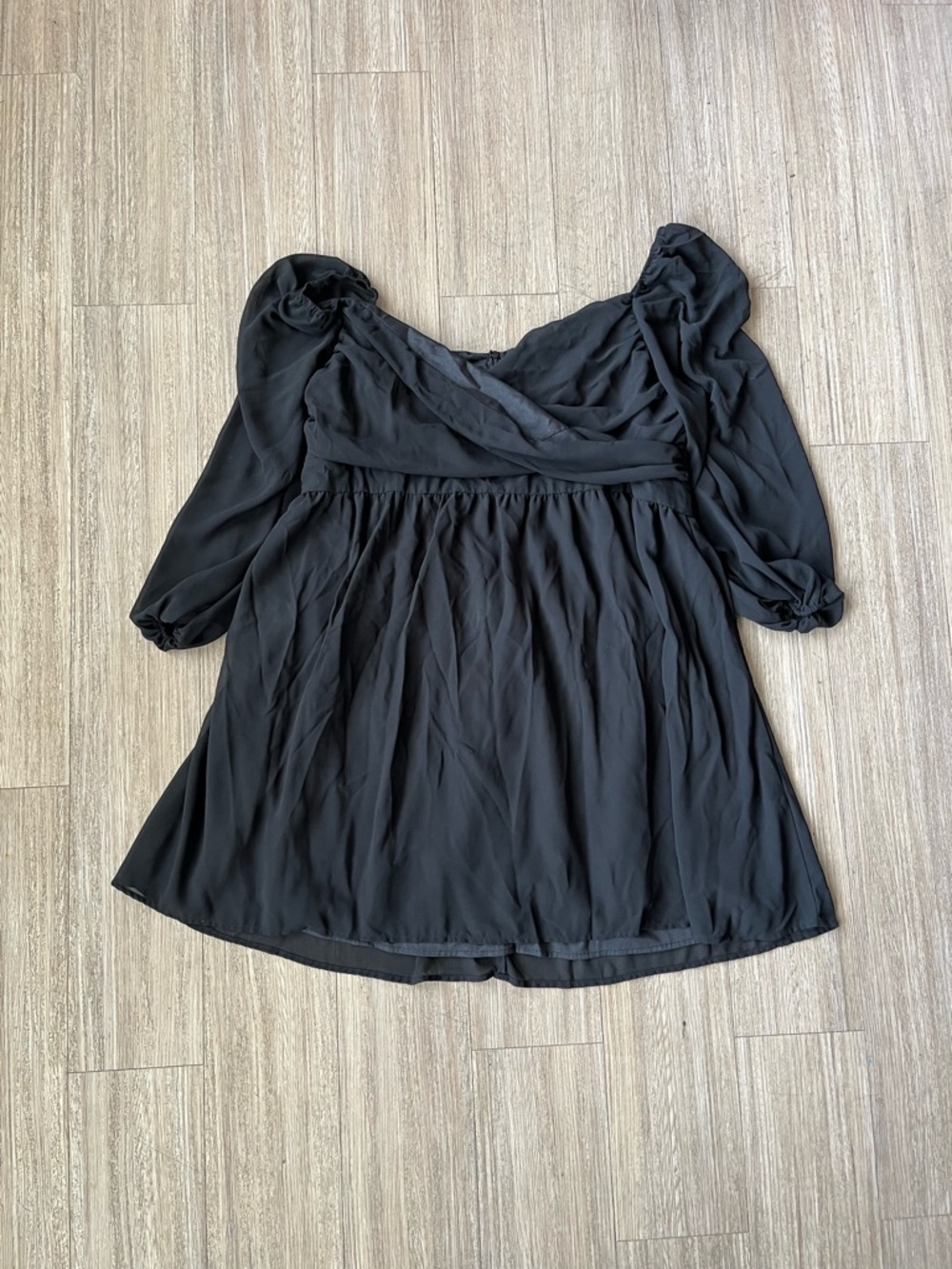 SHEIN Black Puff Sleeve Babydoll Dress